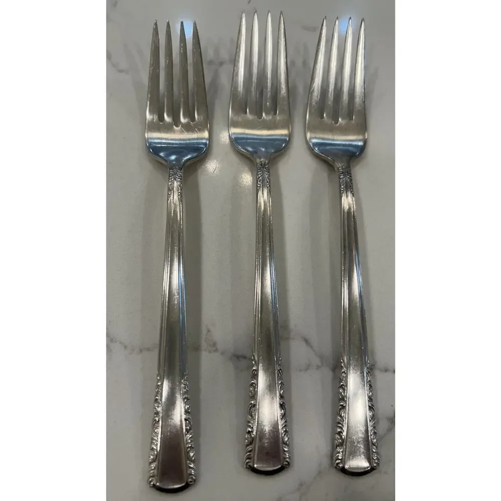 Vtg Set Of 3 Holmes & Edwards May Queen Salad Forks 6.5” Silverplate‎ Inlaid IS
